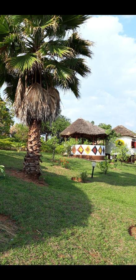 Nena House Rusatira Quarto foto